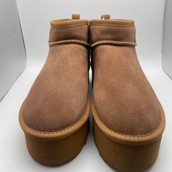 CUSHIONAIRE Women's COZY Genuine Suede pull on platform boot CHESTNUT 8 - Picture 3 of 6